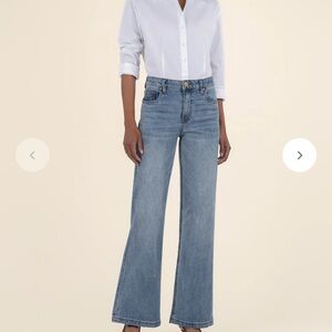 Kut from the Kloth Light Blue Jeans